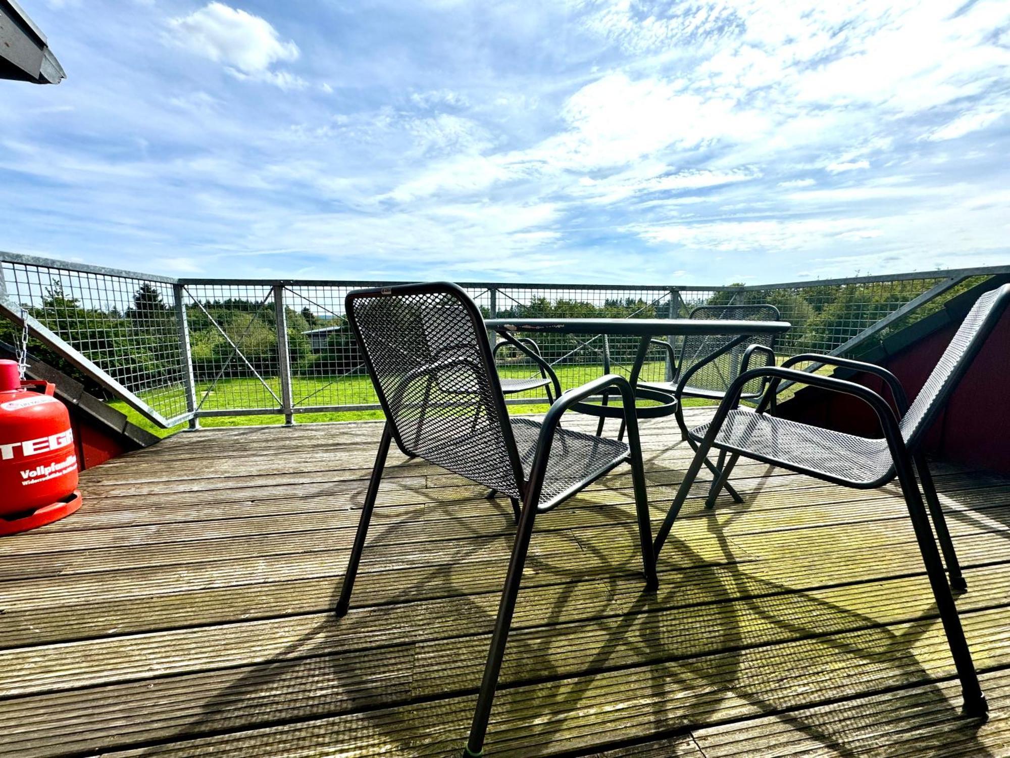 Hof Vierzehnender Im Hohen Venn - 70Qm Fachwerk-Studio - Grosses Wohn-Schlafzimmer Mit Dachterrasse Und Kaminofen - Separate Kueche - Perfekt Fuer Paare - Monschau - Eifel - Hunde Willkommen - Islandpferde Esterno foto