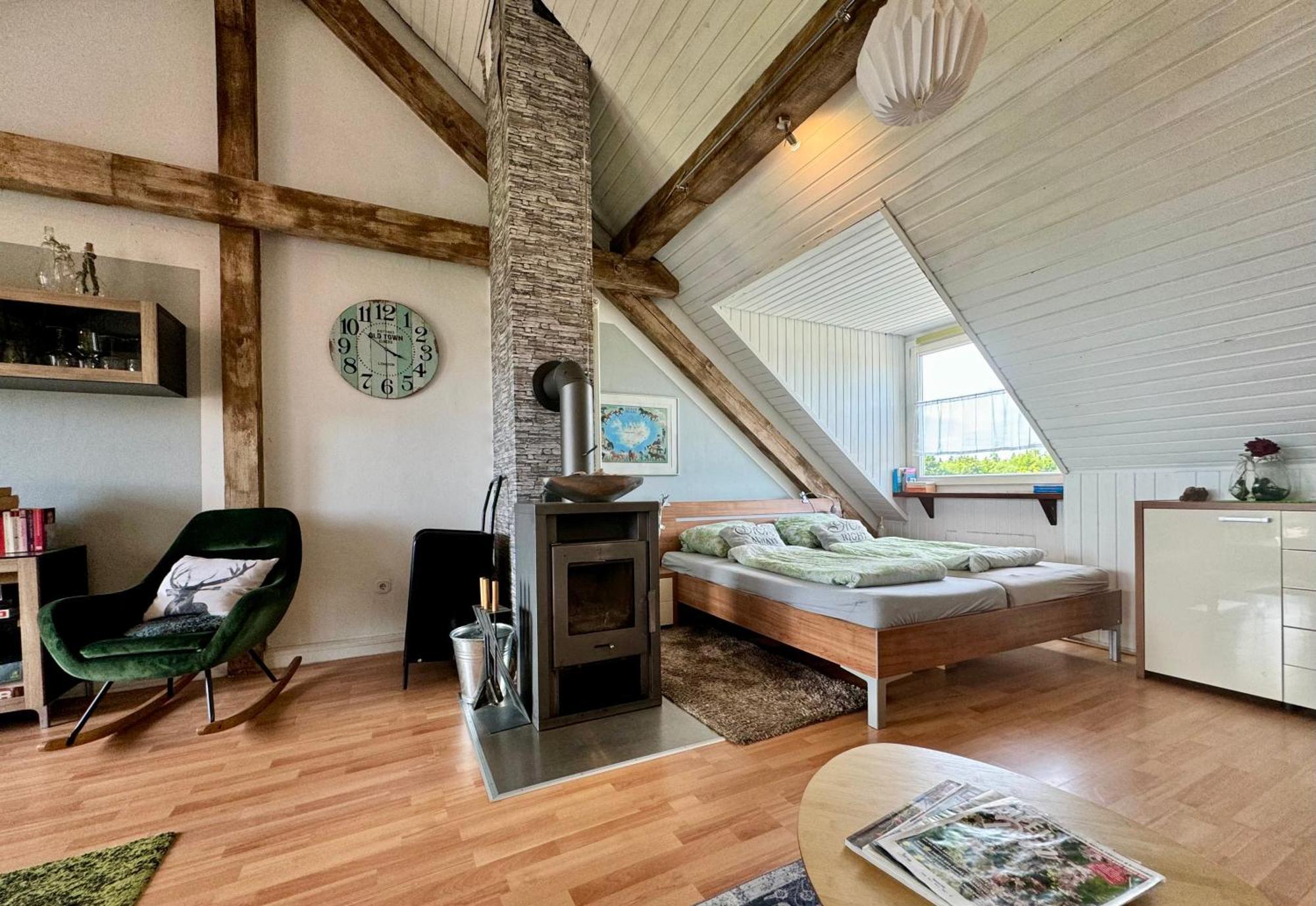 Hof Vierzehnender Im Hohen Venn - 70Qm Fachwerk-Studio - Grosses Wohn-Schlafzimmer Mit Dachterrasse Und Kaminofen - Separate Kueche - Perfekt Fuer Paare - Monschau - Eifel - Hunde Willkommen - Islandpferde Esterno foto